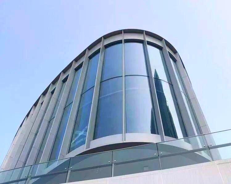 琼海市异形展柜玻璃热弯玻璃 - 方案